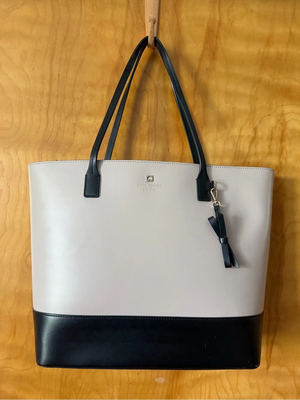 Kate Spade New York Colorblock Leather Tote Cream Black Large Shoulder Bag